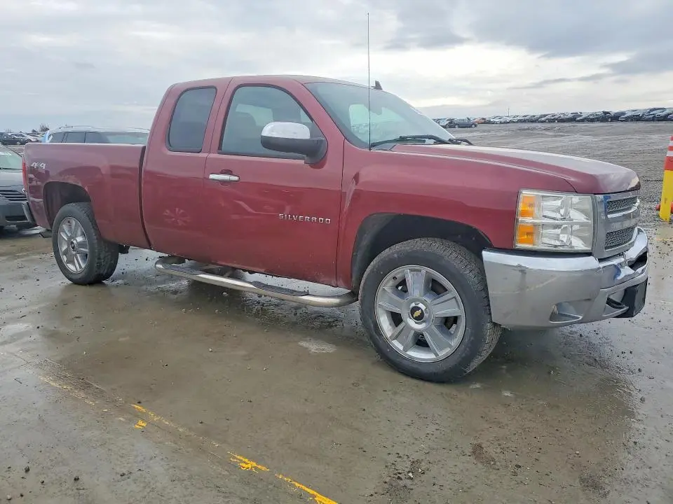 2013 CHEVROLET SILVERADO K1500 LT  