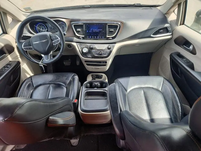 2017 CHRYSLER PACIFICA TOURING L  