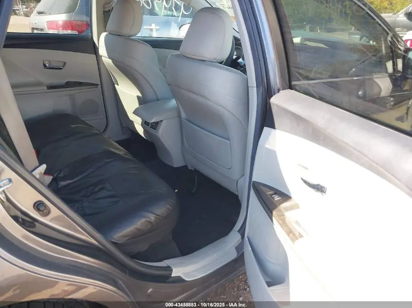 2014 TOYOTA VENZA LE