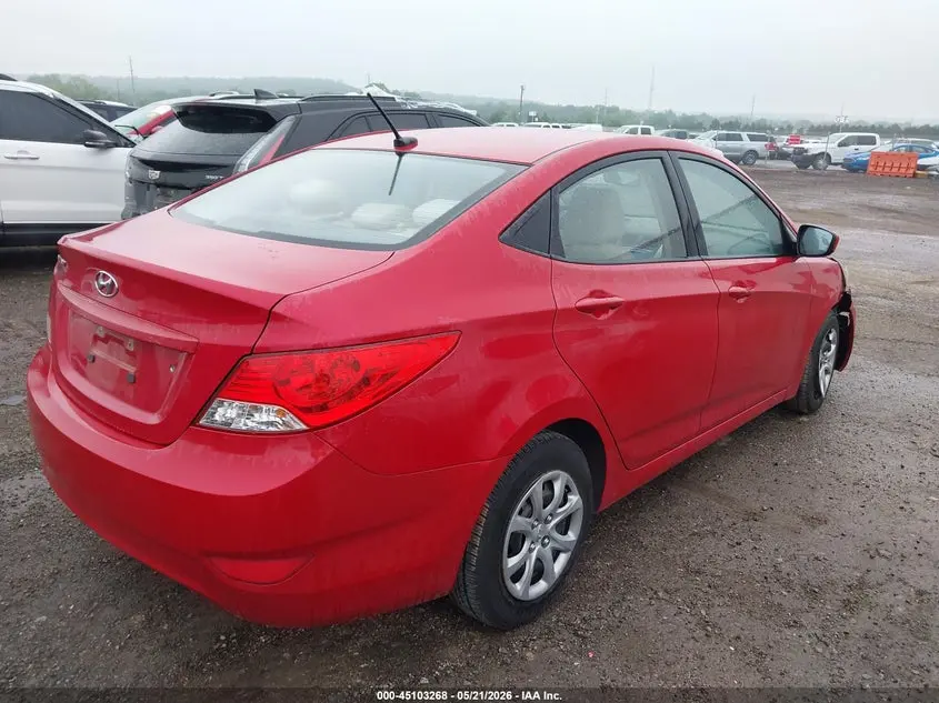 2012 HYUNDAI ACCENT GLS