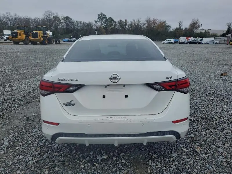 2021 NISSAN SENTRA SV  