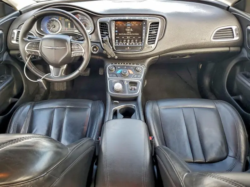 2017 CHRYSLER 200 LIMITED  