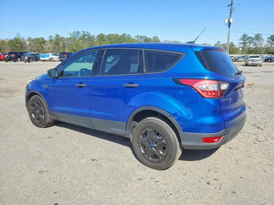 2017 FORD ESCAPE S  