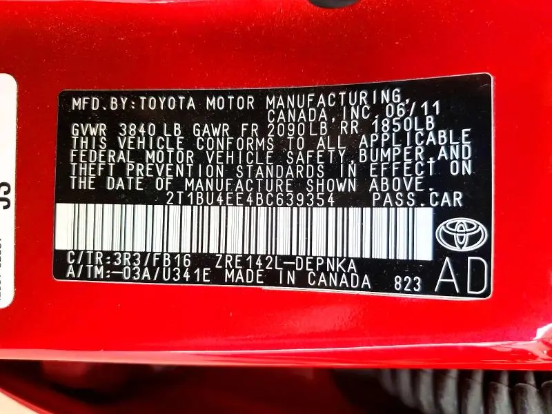2011 TOYOTA COROLLA LE  