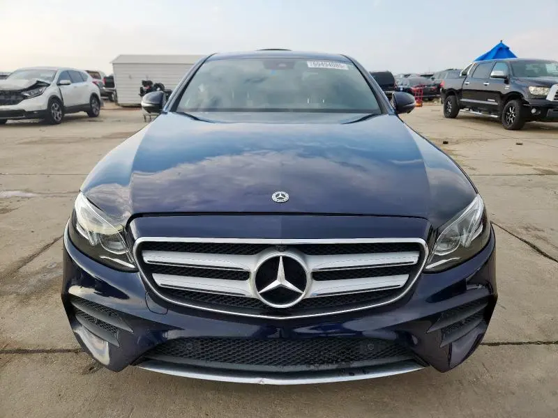 2019 MERCEDES-BENZ E 300  