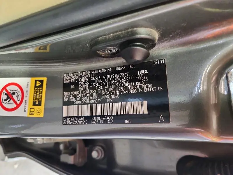 2011 TOYOTA HIGHLANDER LIMITED  