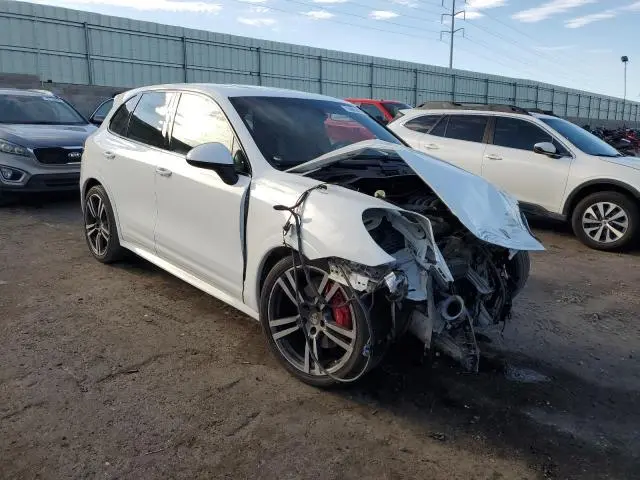 2013 PORSCHE CAYENNE GTS  