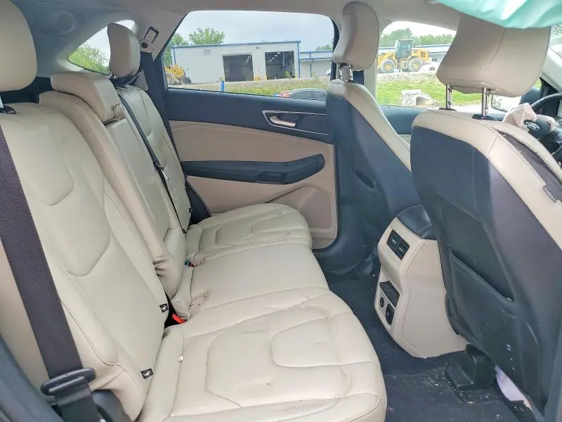 2022 FORD EDGE TITANIUM  