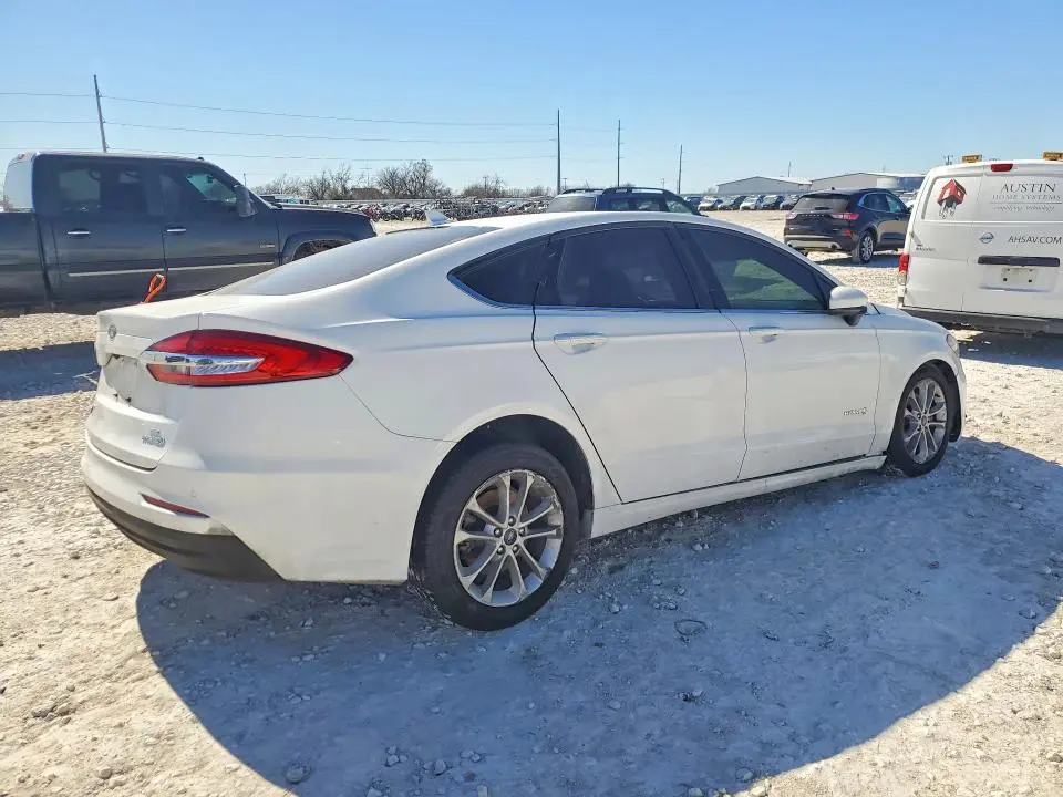 2019 FORD FUSION   