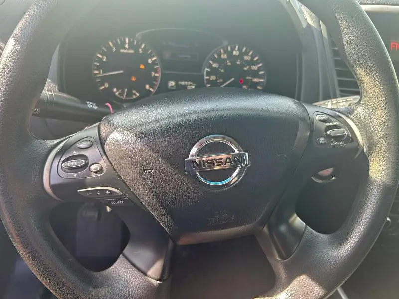 2014 NISSAN PATHFINDER S  