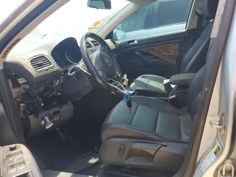2012 VOLKSWAGEN JETTA TDI  