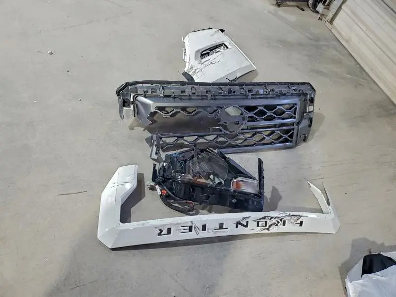 2024 NISSAN FRONTIER S  