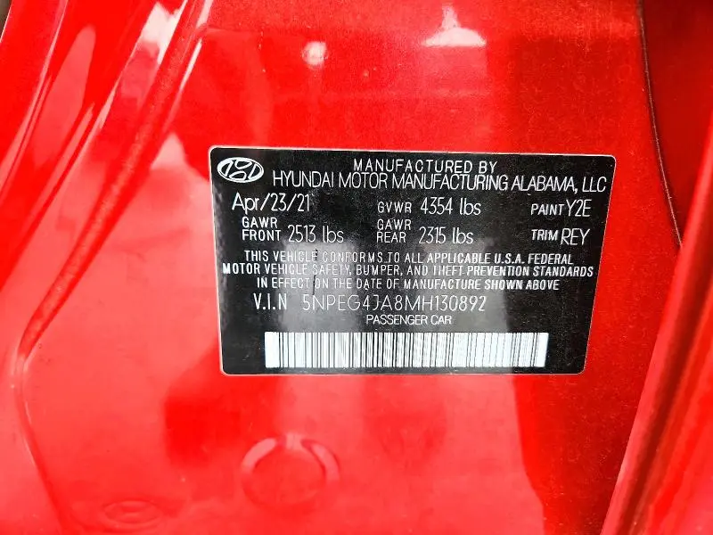 2021 HYUNDAI SONATA SE  