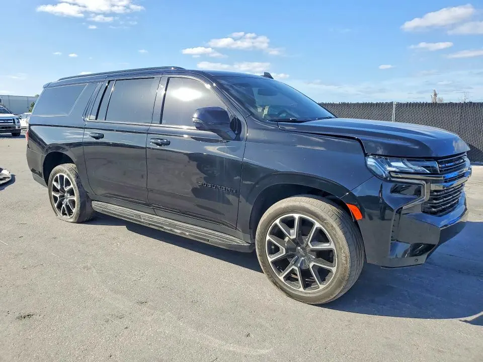 2022 CHEVROLET SUBURBAN RST 5.3 V8