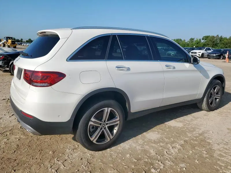 2021 MERCEDES-BENZ GLC 300  