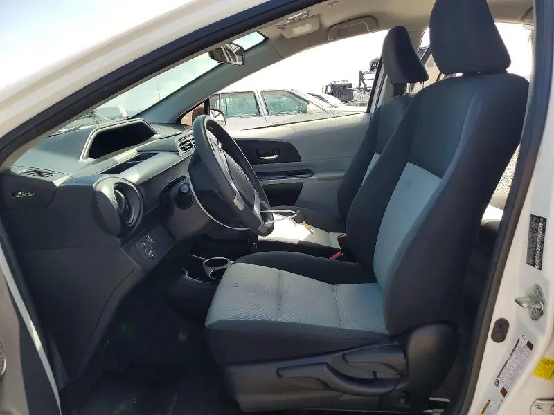 2013 TOYOTA PRIUS C TWO  