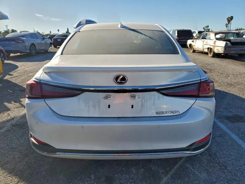 2024 LEXUS ES 300H BASE  