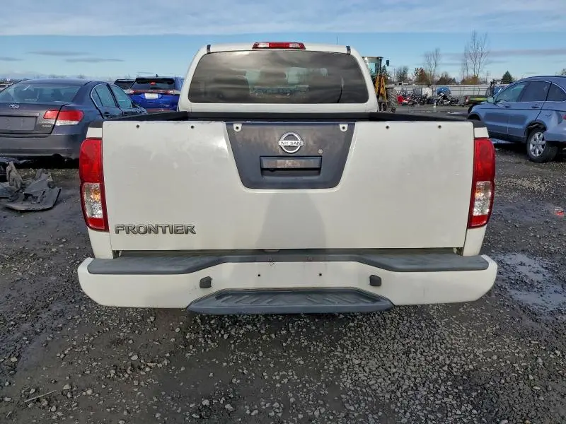 2019 NISSAN FRONTIER S  