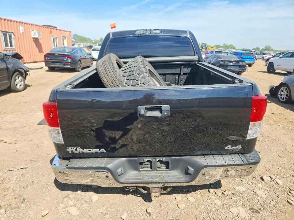 2012 TOYOTA TUNDRA CREWMAX LIMITED  
