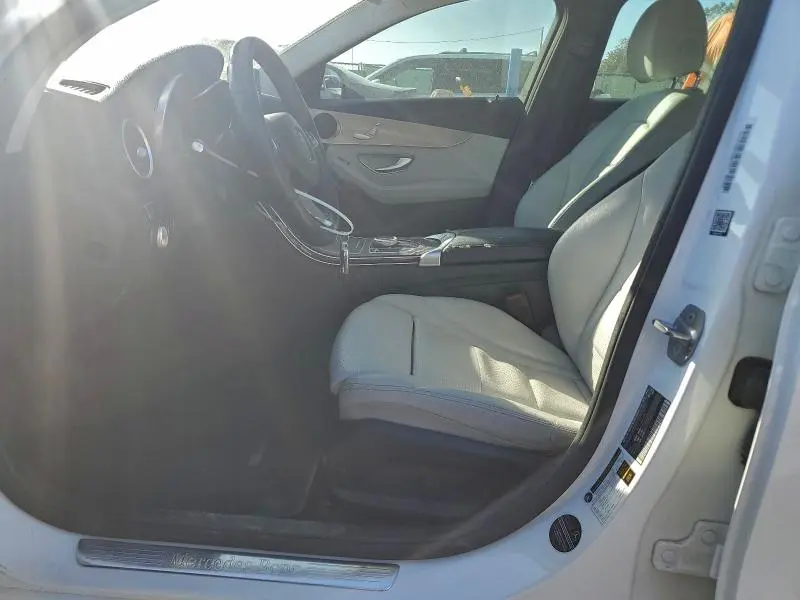 2018 MERCEDES-BENZ C 300  