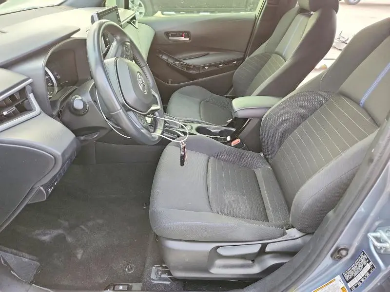 2021 TOYOTA COROLLA SE  