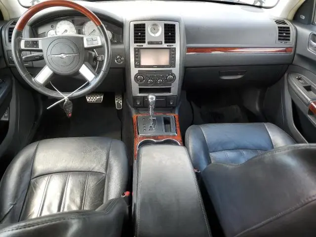 2010 CHRYSLER 300C   