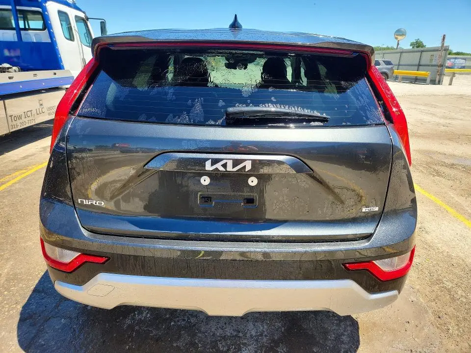 2026 KIA NIRO LX  