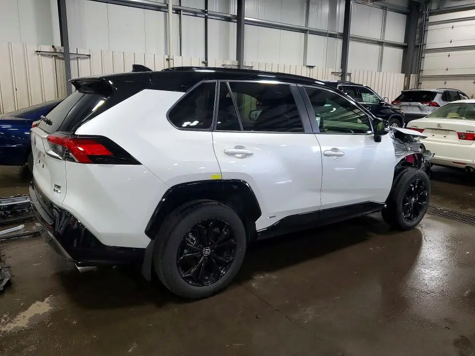 2025 TOYOTA RAV4 XSE  