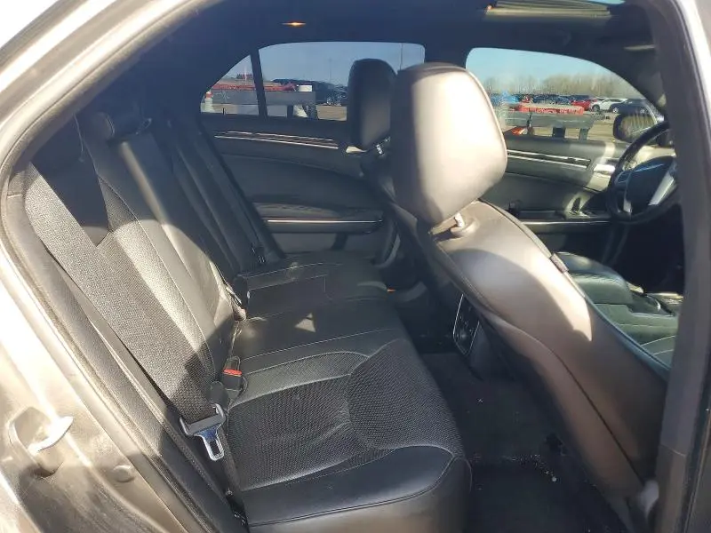 2011 CHRYSLER 300C   