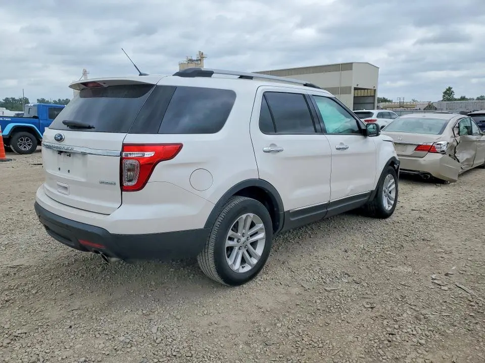2013 FORD EXPLORER XLT  