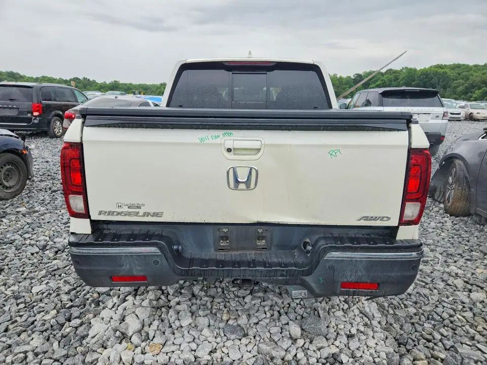 2017 HONDA RIDGELINE RTL  
