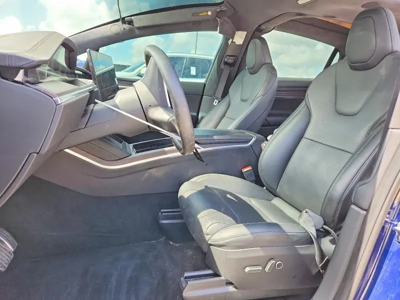 2024 TESLA MODEL X   