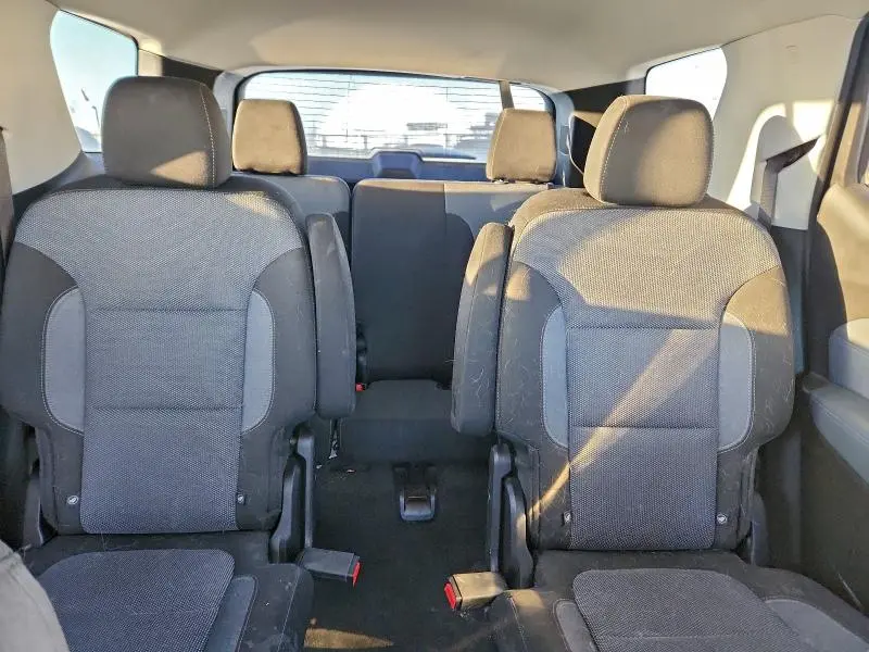 2021 CHEVROLET TRAVERSE LT  