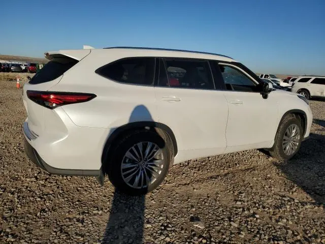 2023 TOYOTA HIGHLANDER L  