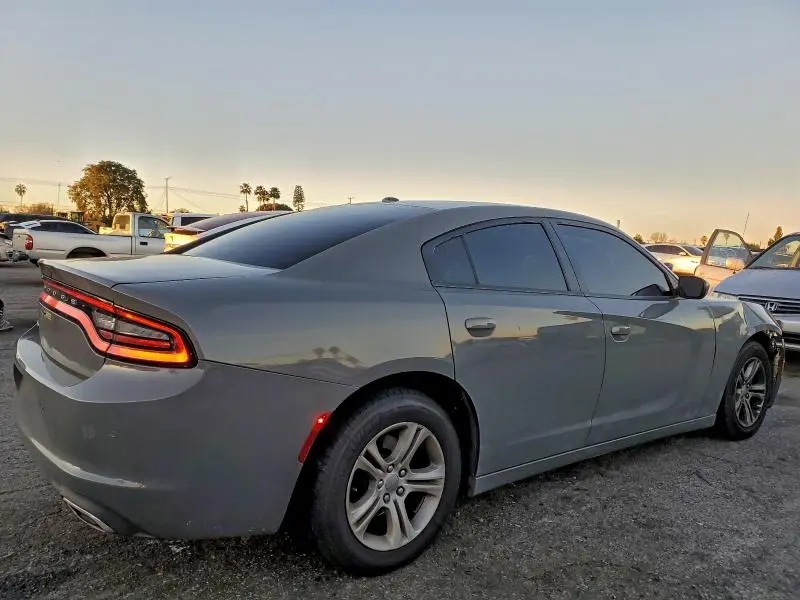2019 DODGE CHARGER SXT  