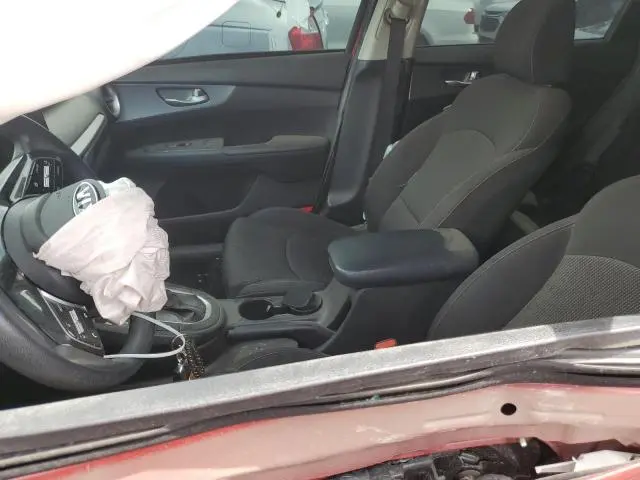 2021 KIA FORTE FE  