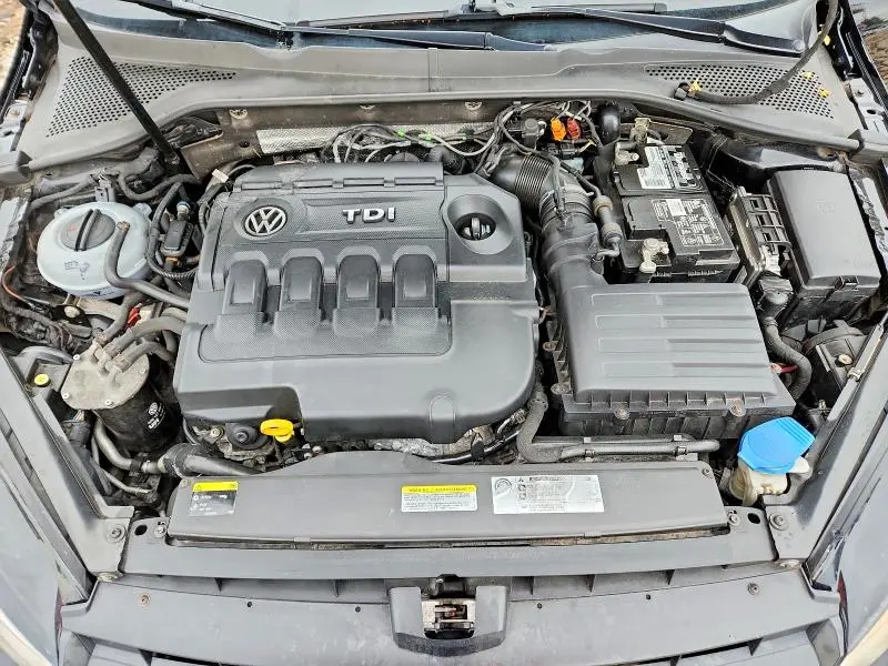 2015 VOLKSWAGEN GOLF TDI  