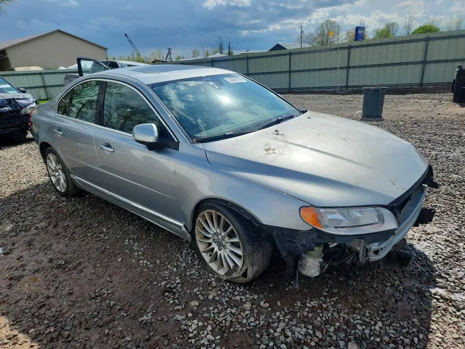 2012 VOLVO S80 T6  