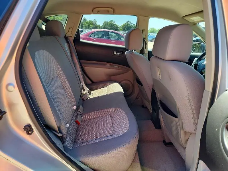 2011 NISSAN ROGUE S  