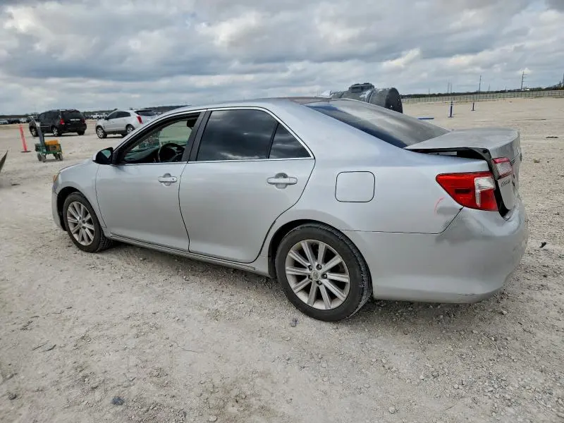 2012 TOYOTA CAMRY SE  