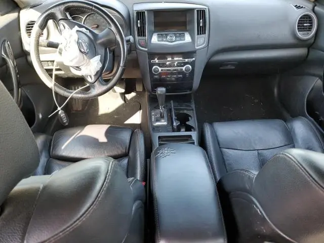 2011 NISSAN MAXIMA S  