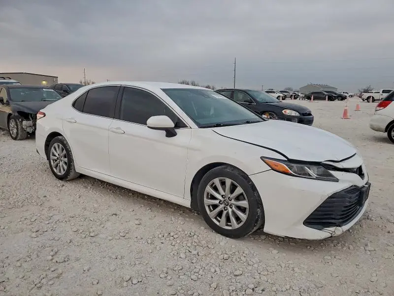 2020 TOYOTA CAMRY LE  