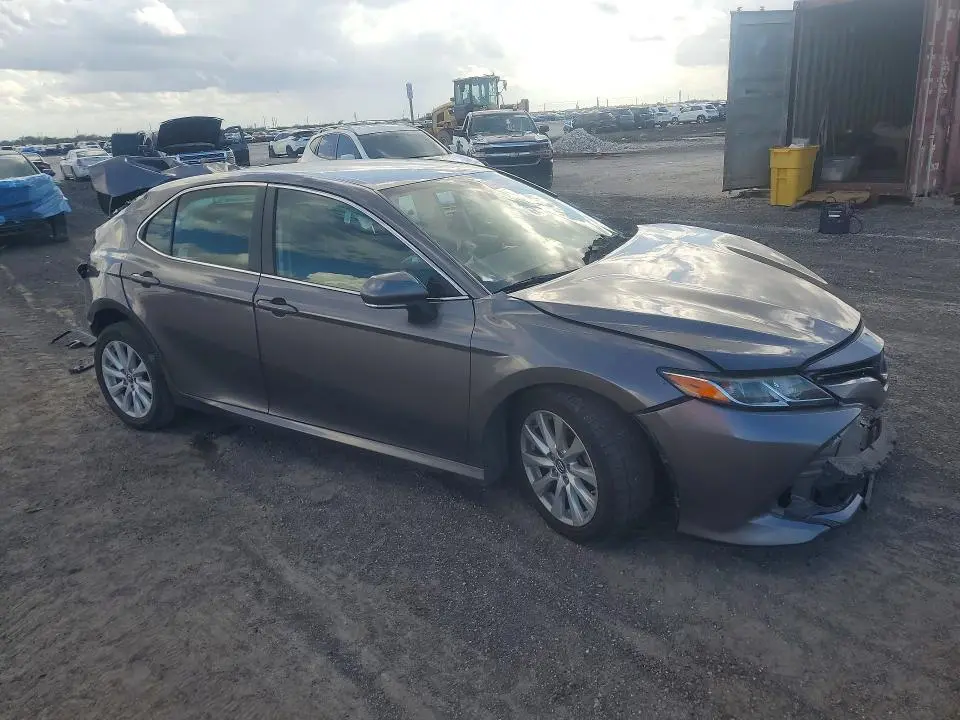 2019 TOYOTA CAMRY LE  