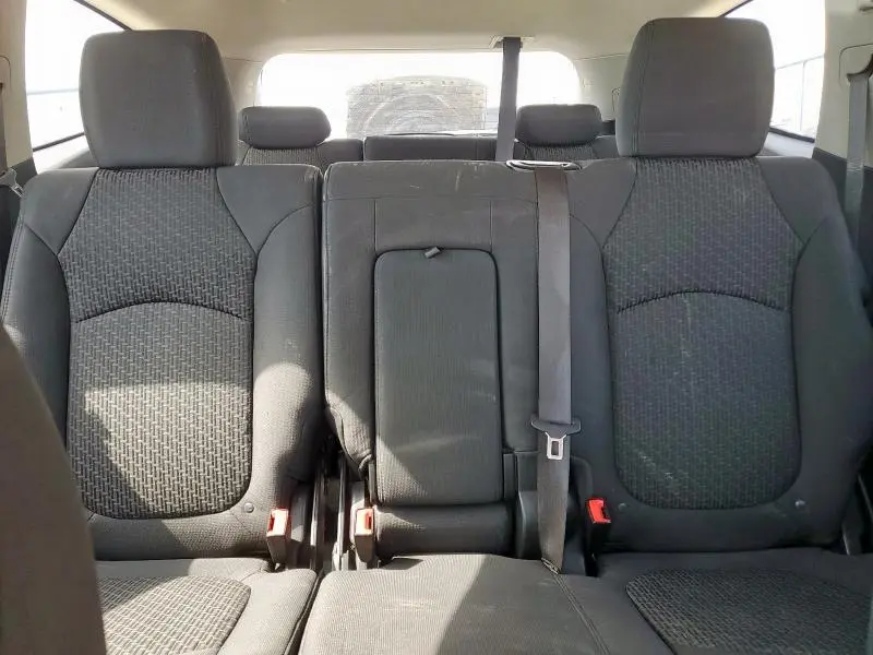 2012 CHEVROLET TRAVERSE LT  