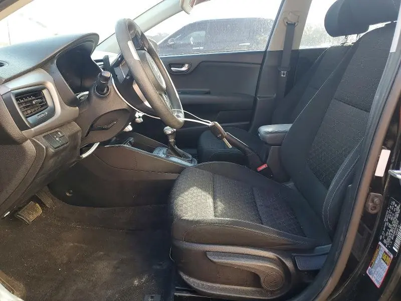 2018 KIA RIO LX  