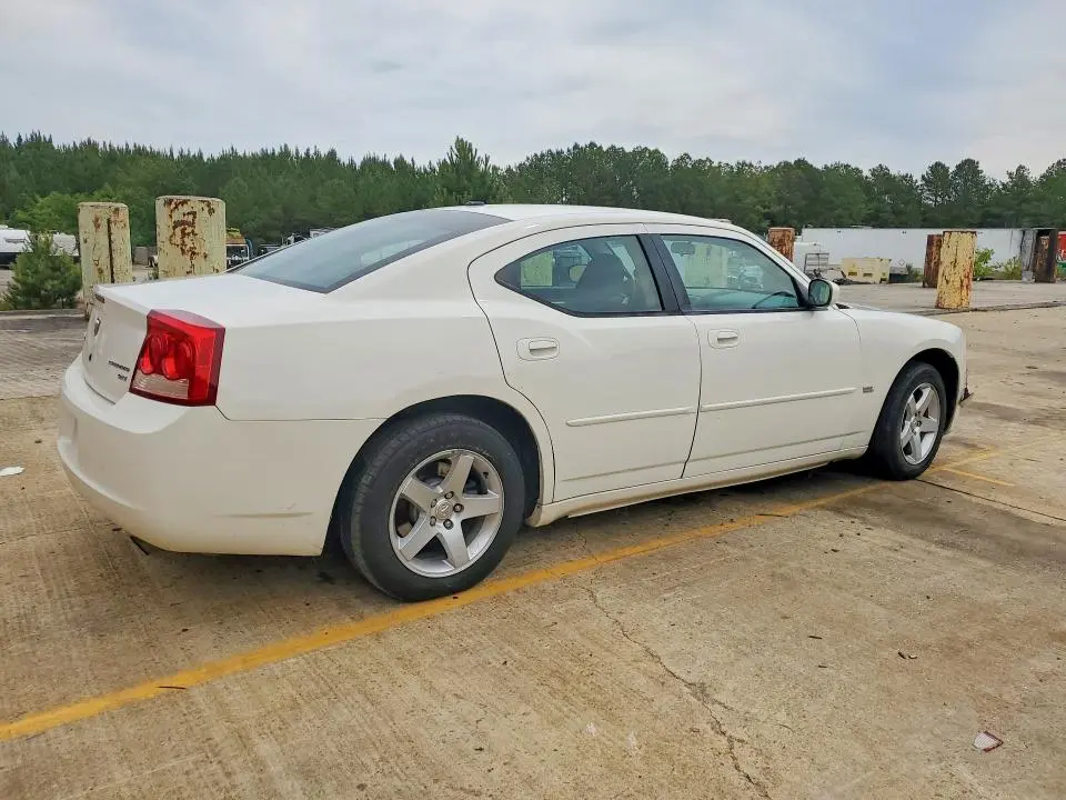 2010 DODGE CHARGER SXT  