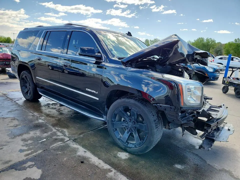 2018 GMC YUKON XL DENALI  