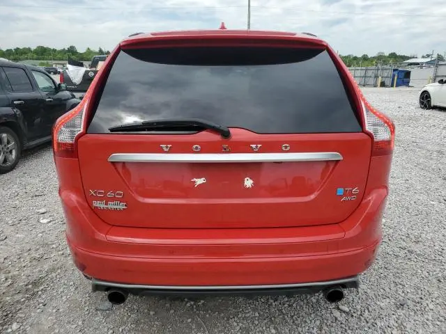 2015 VOLVO XC60 T6 R-DESIGN PLATINUM  