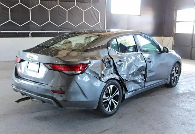 2022 NISSAN SENTRA SV  