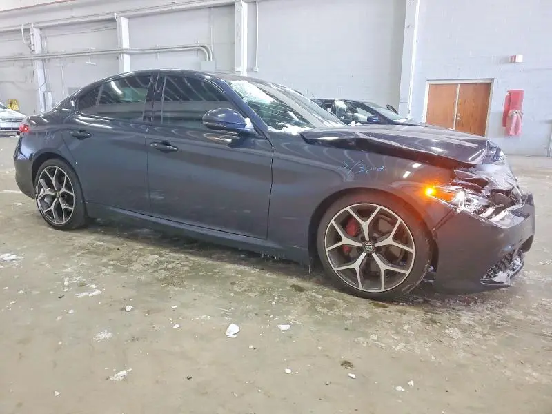 2019 ALFA ROMEO GIULIA   